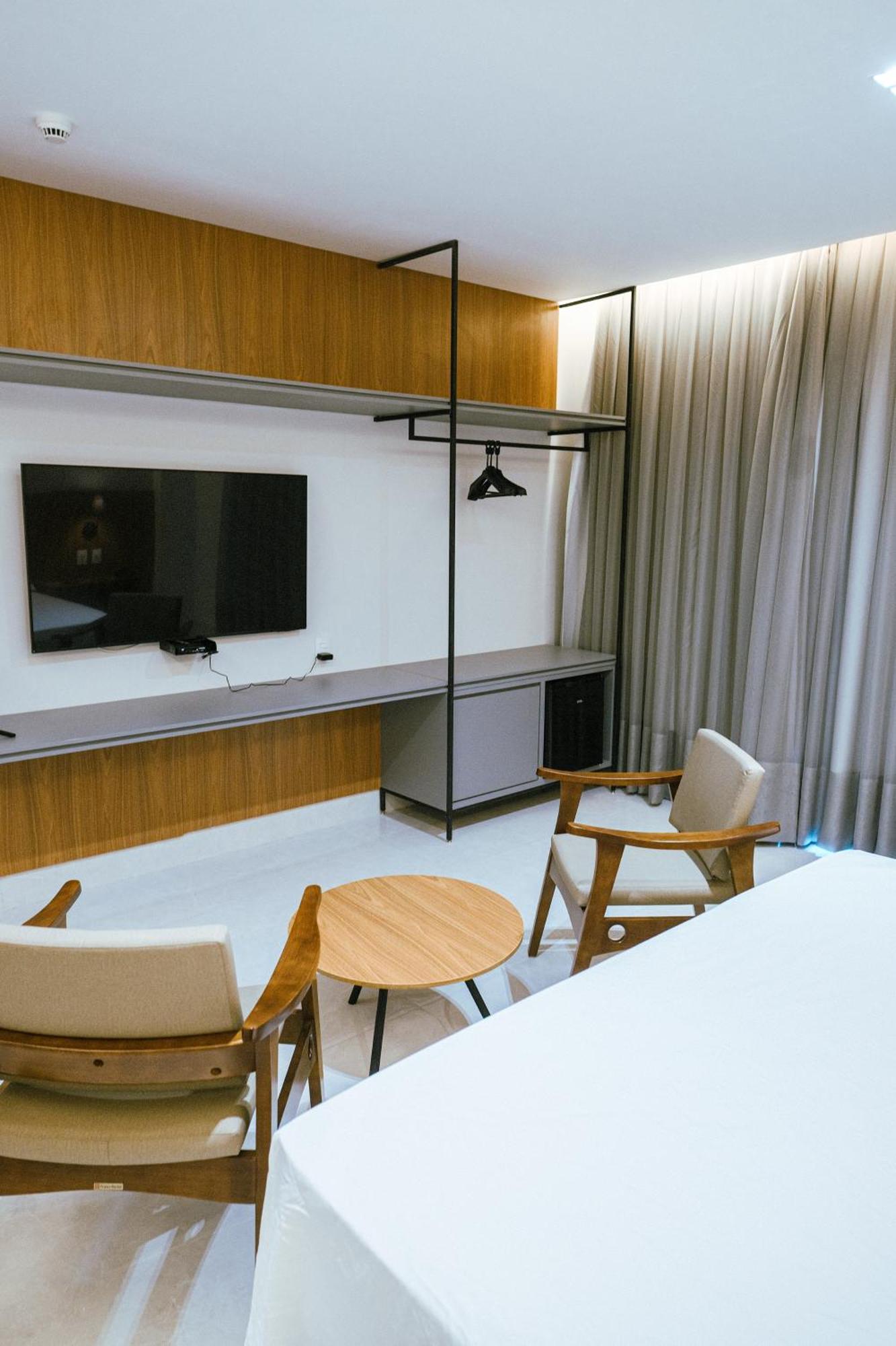Oasis Hotel Miracema do Tocantins Esterno foto