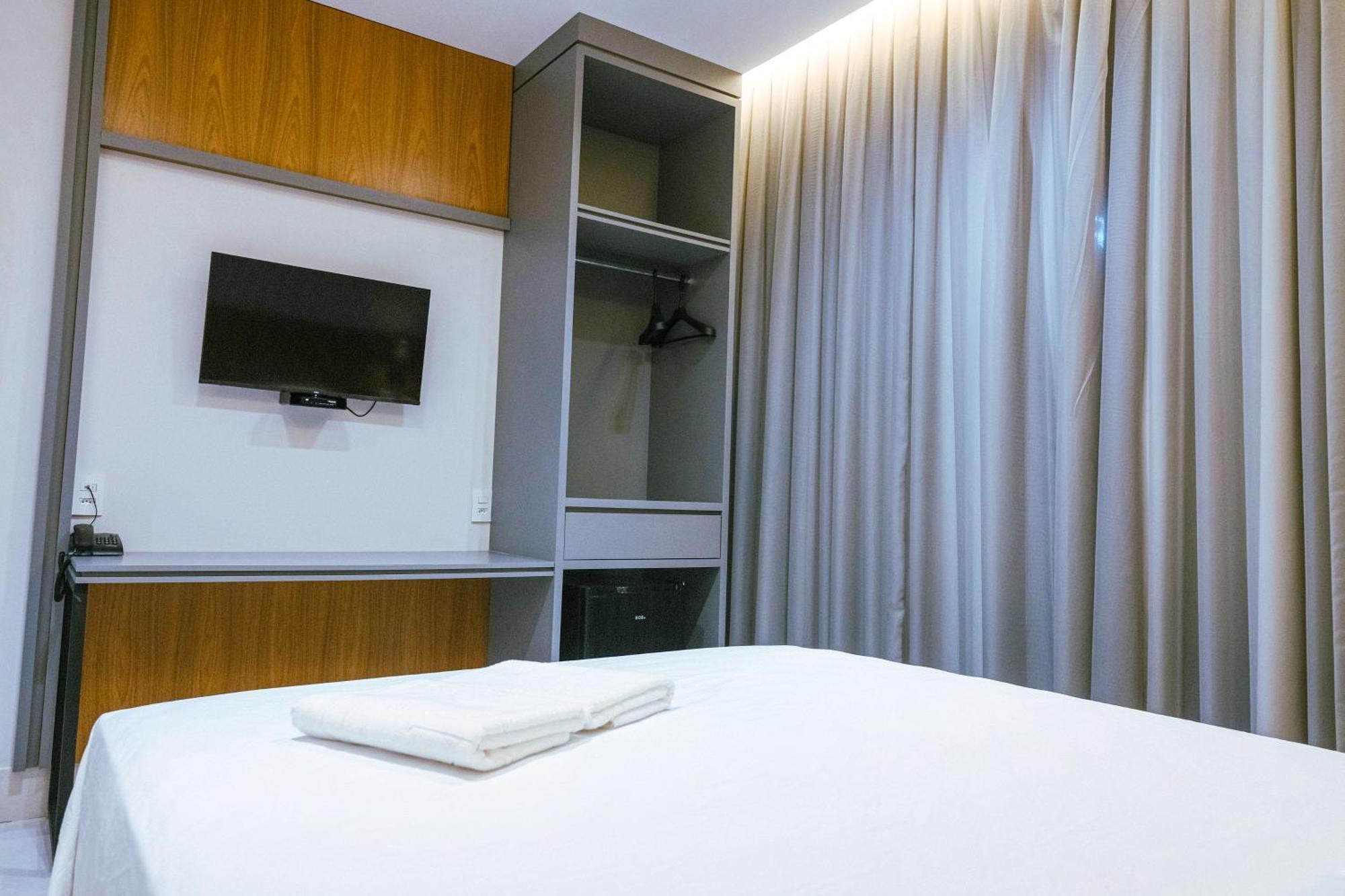 Oasis Hotel Miracema do Tocantins Esterno foto